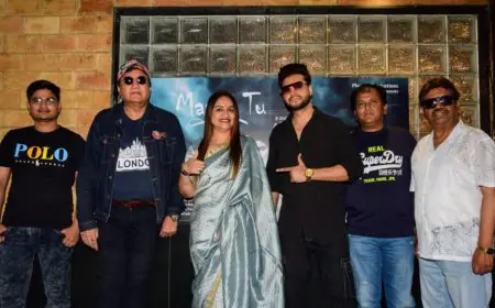 Success Meet of “Maahi Tu” from Mayavi Laila: Guest Abu Malik Congratulates Aamir Shaikh and Rekha Bhanushali