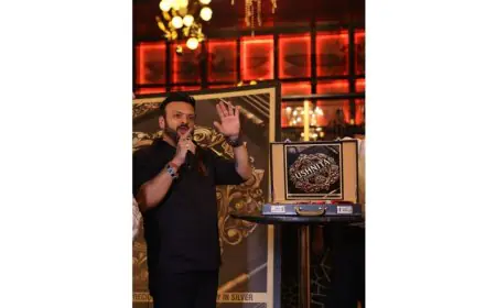 Khurafati Nitin of 92.7 Big FM marks 25 years, Launches ‘Ushnita’