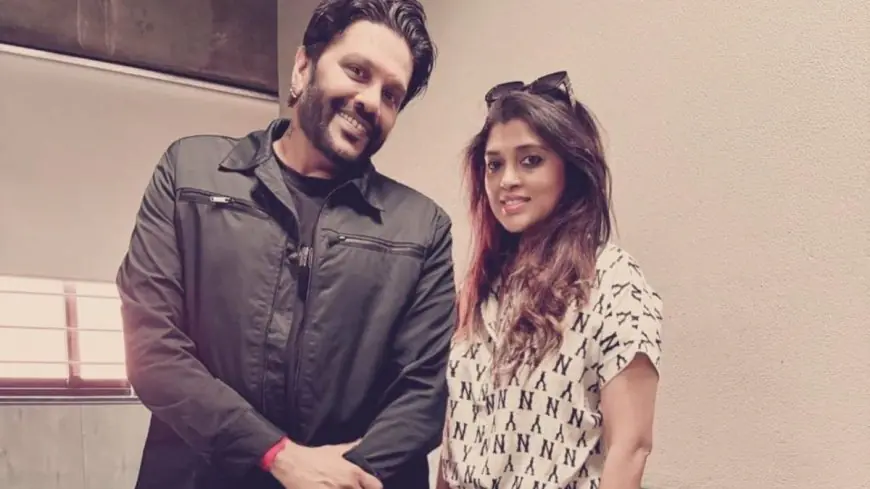 ‘Producer Ketki Pandit Hosted Fashion Event  Swarnim’ Held At Bhopal’s Sage University