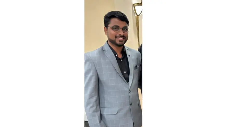 Shining Bright: Mr. Umesh Pandhrinath Magdewar National Icon Award Winner 2025 | Best Solar Product Brand in Nanded Director, Glitter Solar | Nanded, Maharashtra