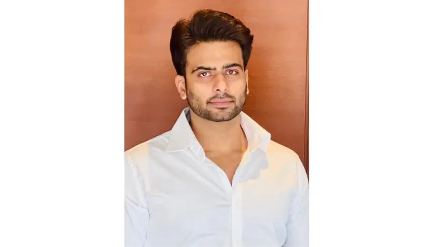 Punjabi Music Star “Mankirt Aulakh” donates ₹5 Crore and 100 Tractors for Punjab Flood Relief