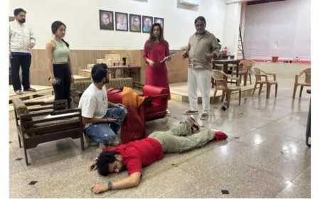 AGP World-Mahesh Manjrekar Reunite for Play ‘Lovable Rascal’