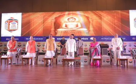 For the First Time in History — Former President Ram Nath Kovind and Family Chant the ‘Namokar Mantra’ Together in a Video Film