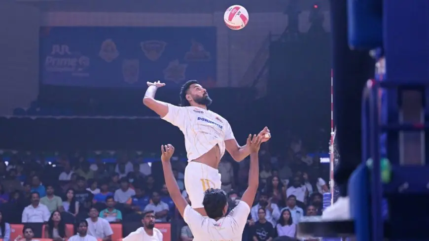 PVL 2025: Ahmedabad Defenders hand Mumbai Meteors their first defeat of the season