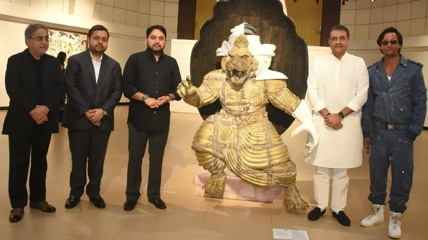 Mr. Praful Patel Inaugurates Artist Nandan Purkayastha’s show at Jehangir Art Gallery