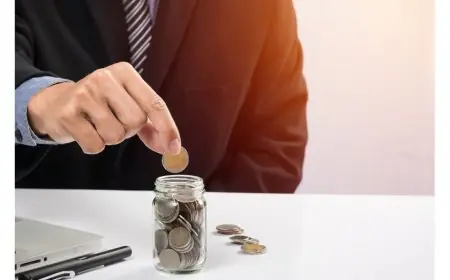 How to Build an Emergency Fund While Repaying Loans?