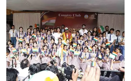 Country Club Celebrates Republic Day with the Real Heroes, Launches Chalo Pattaya VIP International Membership Card