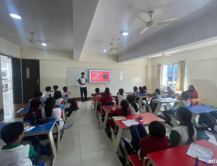 Will Tuitions Be Replaced in 2026? EDZA AI Launches JEE/NEET Tutors