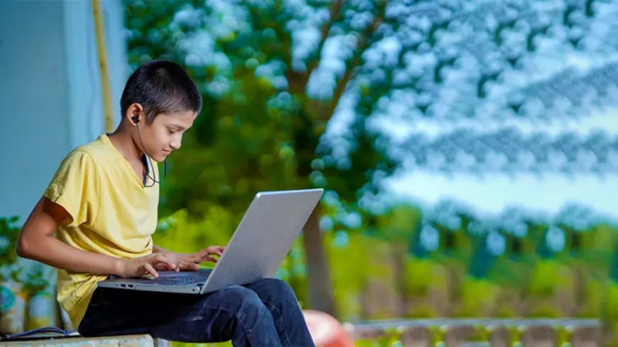 A Day in the Life of a Himalayan School Student Reflects the Changing Face of Online Schooling in India