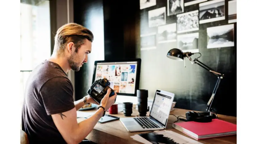 How Does AI Benefit Photography?