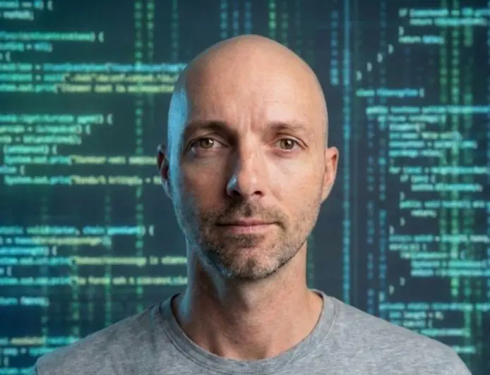 The Professionals With the Best Credentials Are Losing the Online Trust Race