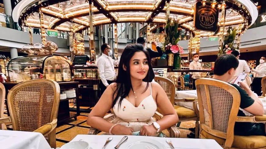 From Fitting Rooms to Tea Rooms: Prerness in Singapore