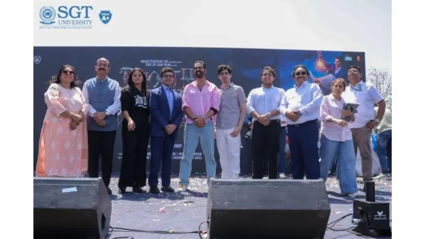 Akshay Kumar Creates Electrifying Buzz at SGT University for Bhooth Bangla Promotions