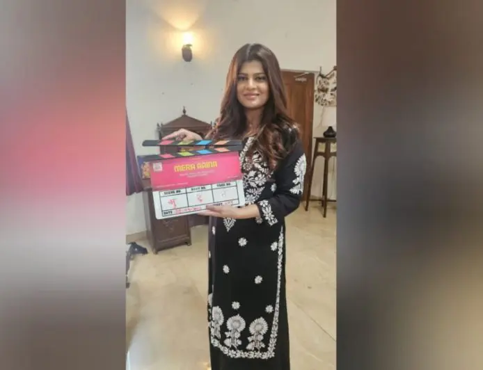 Prajakta Shinde Productions Announces The Muhurat Of New Web Series “Mera Aaina”