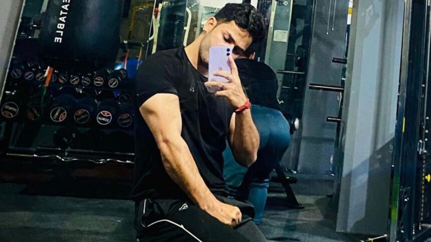 Fitness Enthusiast Vivek dhiman opens Up on his shoulder injury and how he recovered